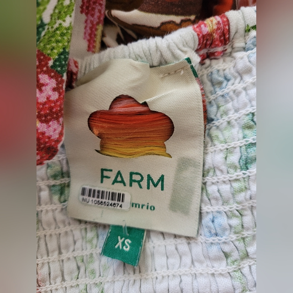 Farm Rio Romper. - Picture 6 of 11